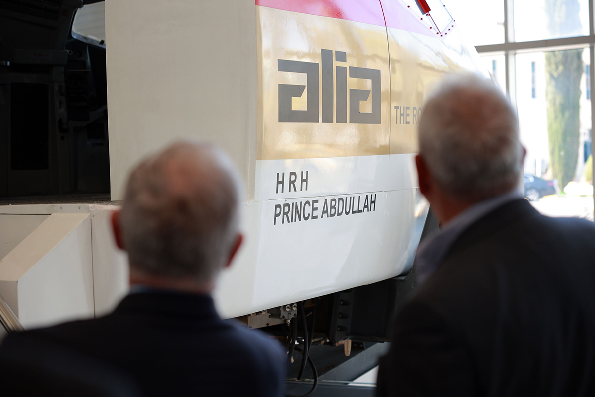  الملك يزور مطار الملكة علياء الدولي ويطلق مشروعين جديدين