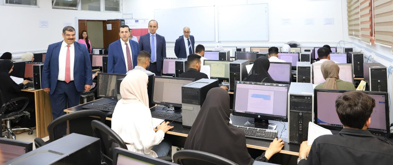 العجلوني يتفقد سير امتحان الشامل العملي للدورة الصيفية