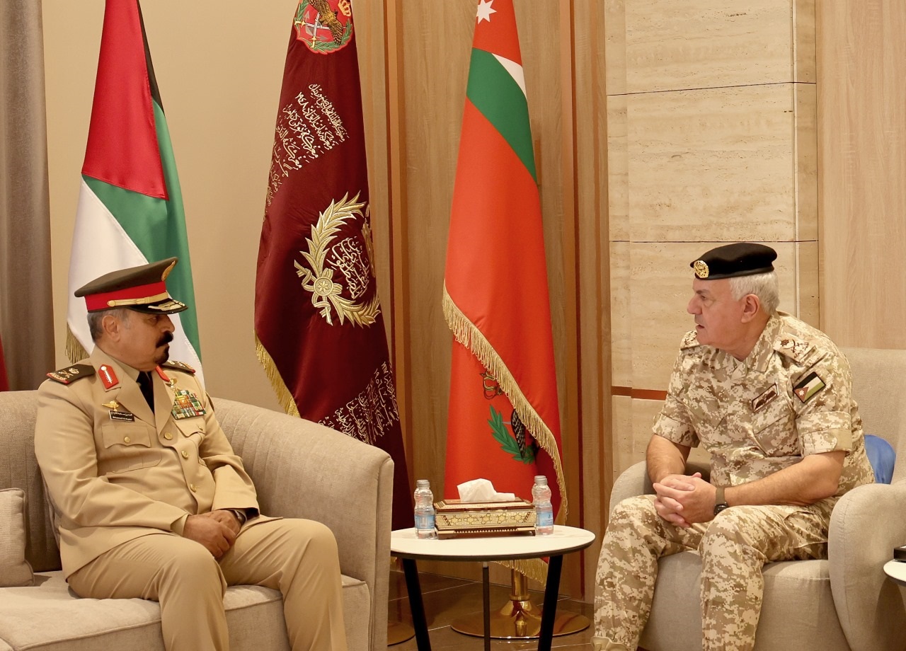 الحنيطي يلتقي الأمين العام للتحالف الإسلامي العسكري لمحاربة الإرهاب