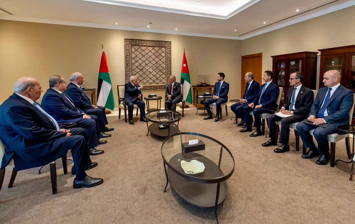 الملك يستقبل الرئيس عباس ويؤكد دعم الأردن الراسخ للأشقاء الفلسطينيين في نيل حقوقهم العادلة والمشروعة 