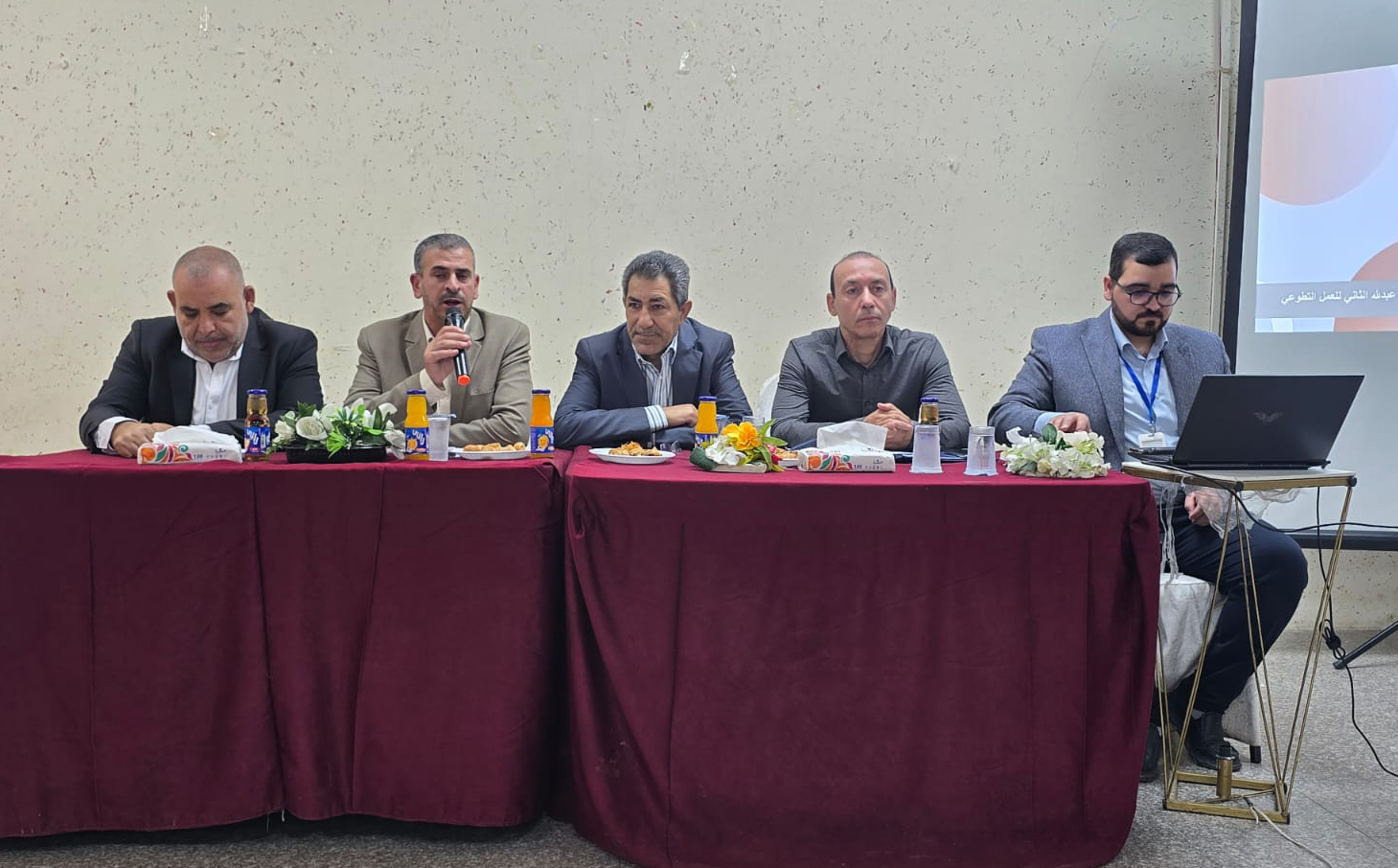 ورشة بالأغوار الشمالية حول آلية التسجيل لجائزة الحسين للعمل التطوعي