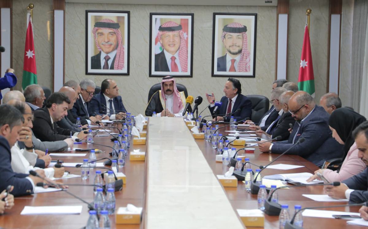 النقل النيابية تبحث تطوير القطاع ودعم شركات الطيران الوطنية