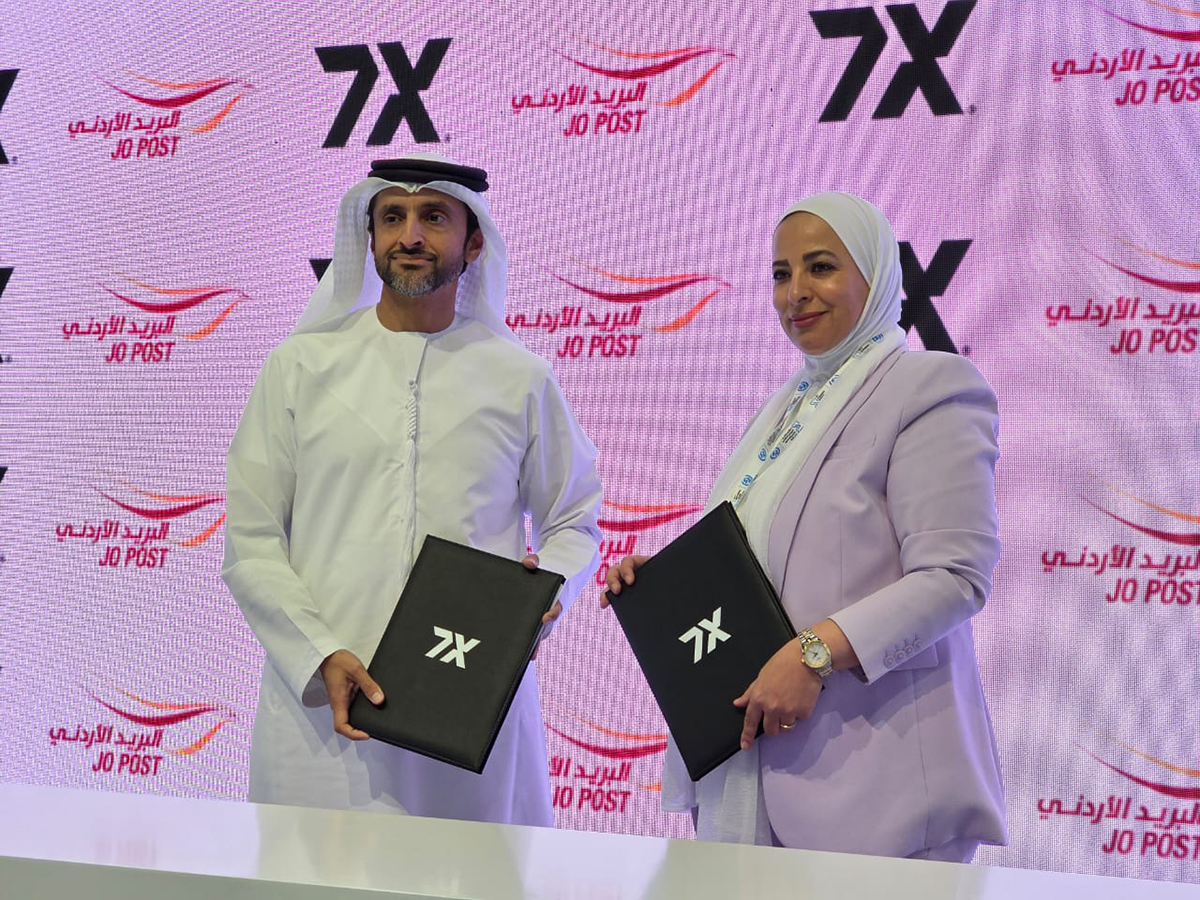 مذكرة تفاهم بين البريد الأردني وسفن إكس الإماراتية