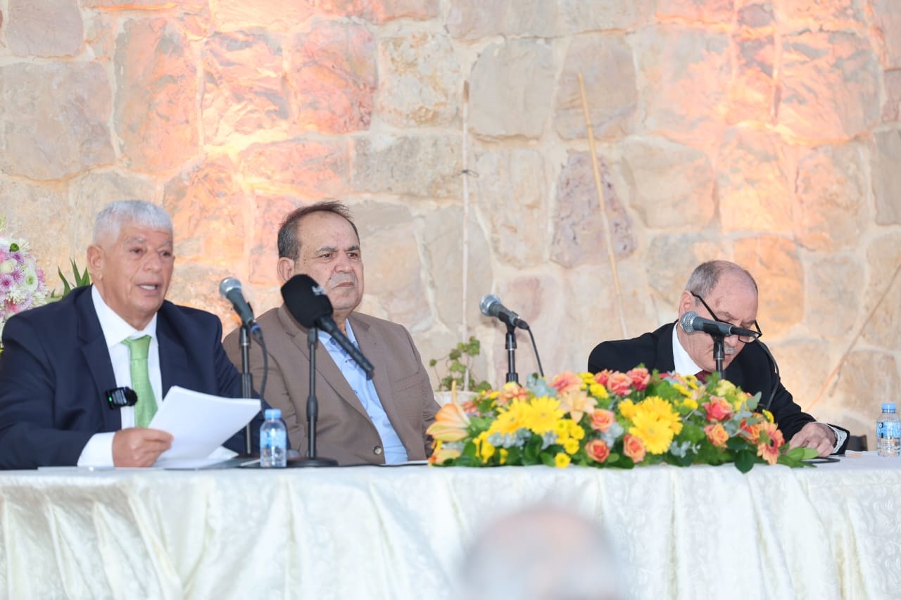 إشهار كتاب وكأني لا زلت هناك للدكتور الربيحات