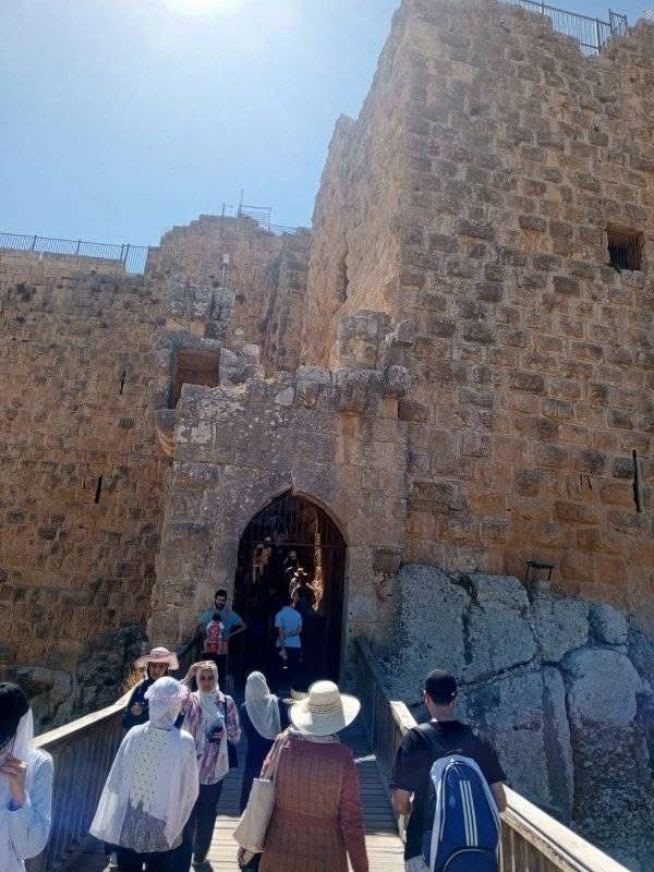 حركة سياحية نشطة تتجاوز 20 ألف زائر في عجلون