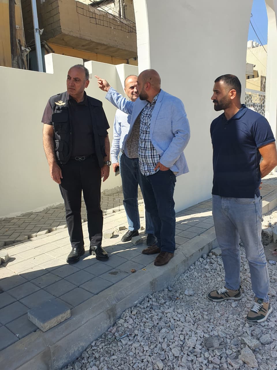 رئيس لجنة أمانة عمان يتفقد المرحلة الثالثة من تطوير أحياء عمان