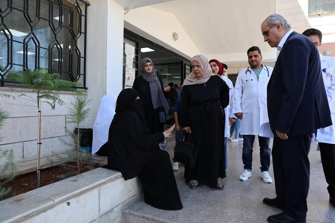 وزير الصحة : حل مشاكل القطاع  تبدأ من الرعاية الصحية الأولية 