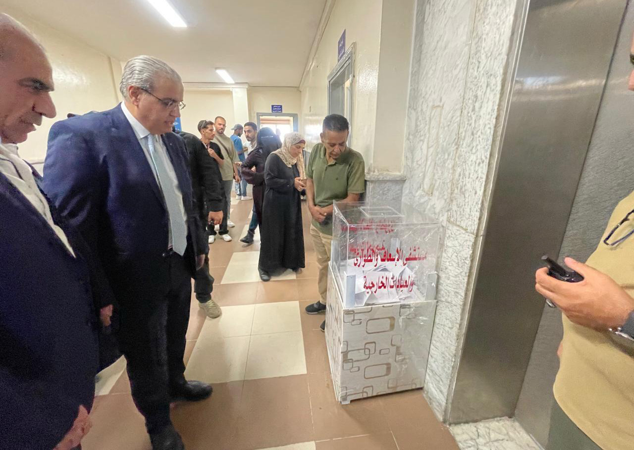 وزير الصحة يطلق من مستشفيات البشير نموذج رضا المريض