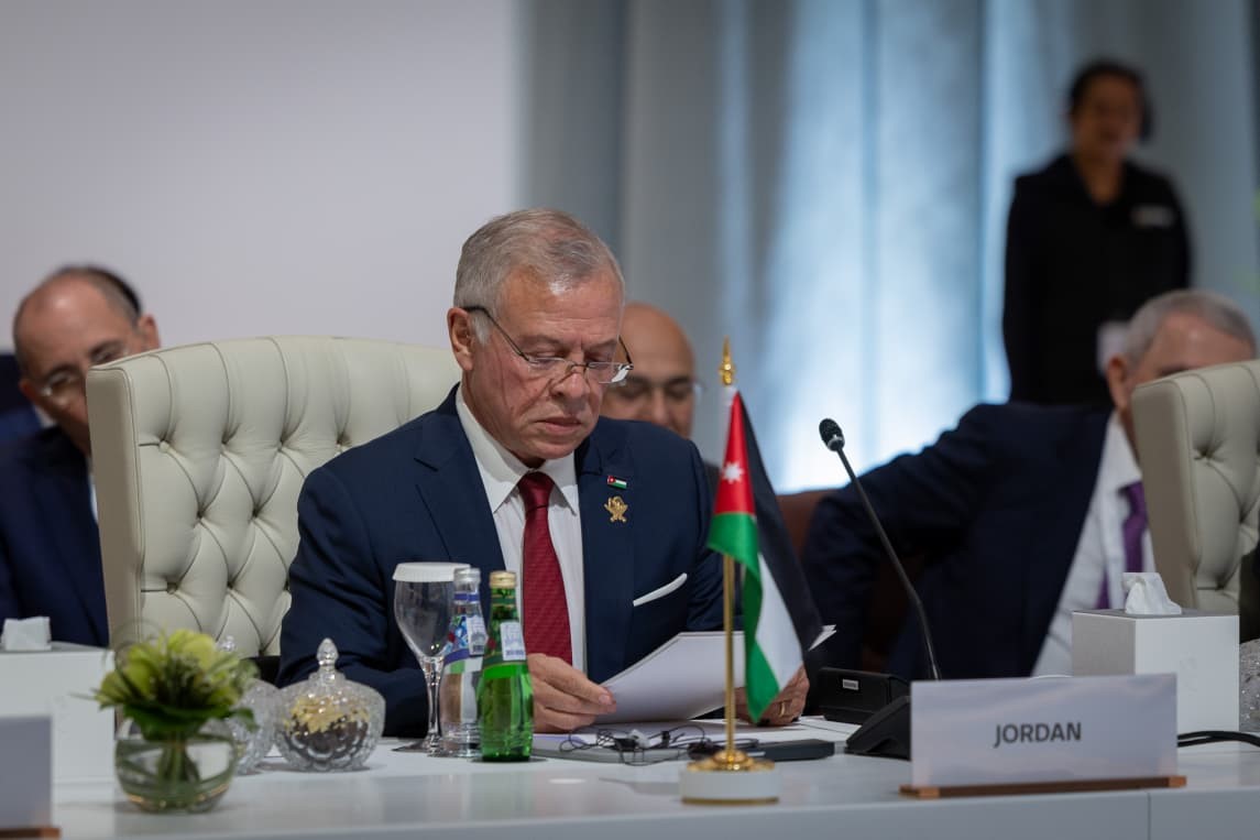  الملك من الدوحة: علينا في العالم العربي والإسلامي أن نراجع كل أدوات عملنا المشترك، لنواجه خطر هذه الحكومة الإسرائيلية المتطرفة 3