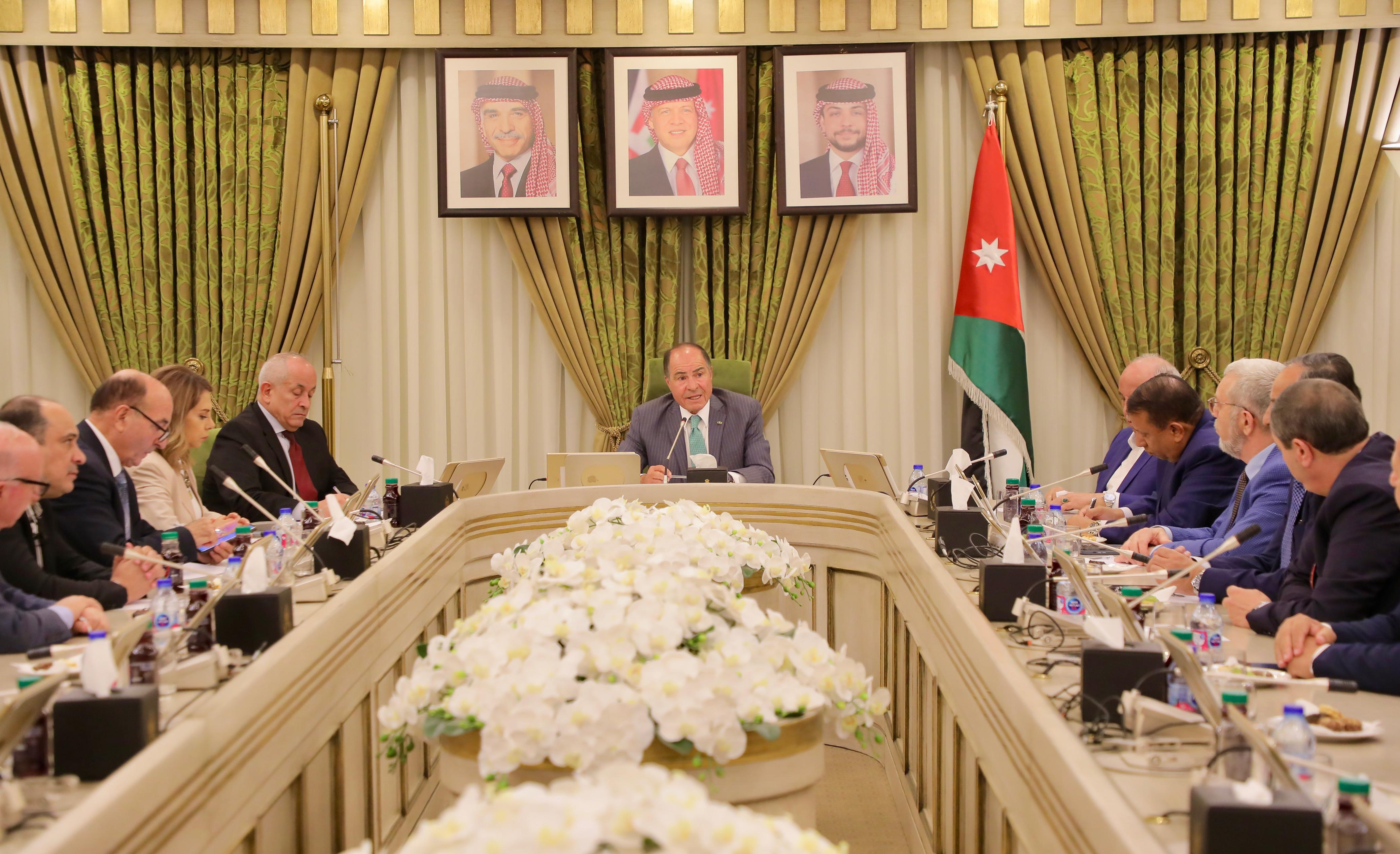 خارجية الأعيان تبحث المستجدات الإقليمية