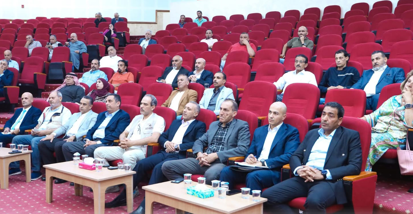 لقاء يبحث احتياجات مواطنين وأصحاب أعمال في العقبة