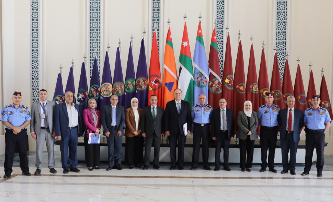 مدير الأمن العام يبحث ووزير العدل تعزيز التعاون المشترك