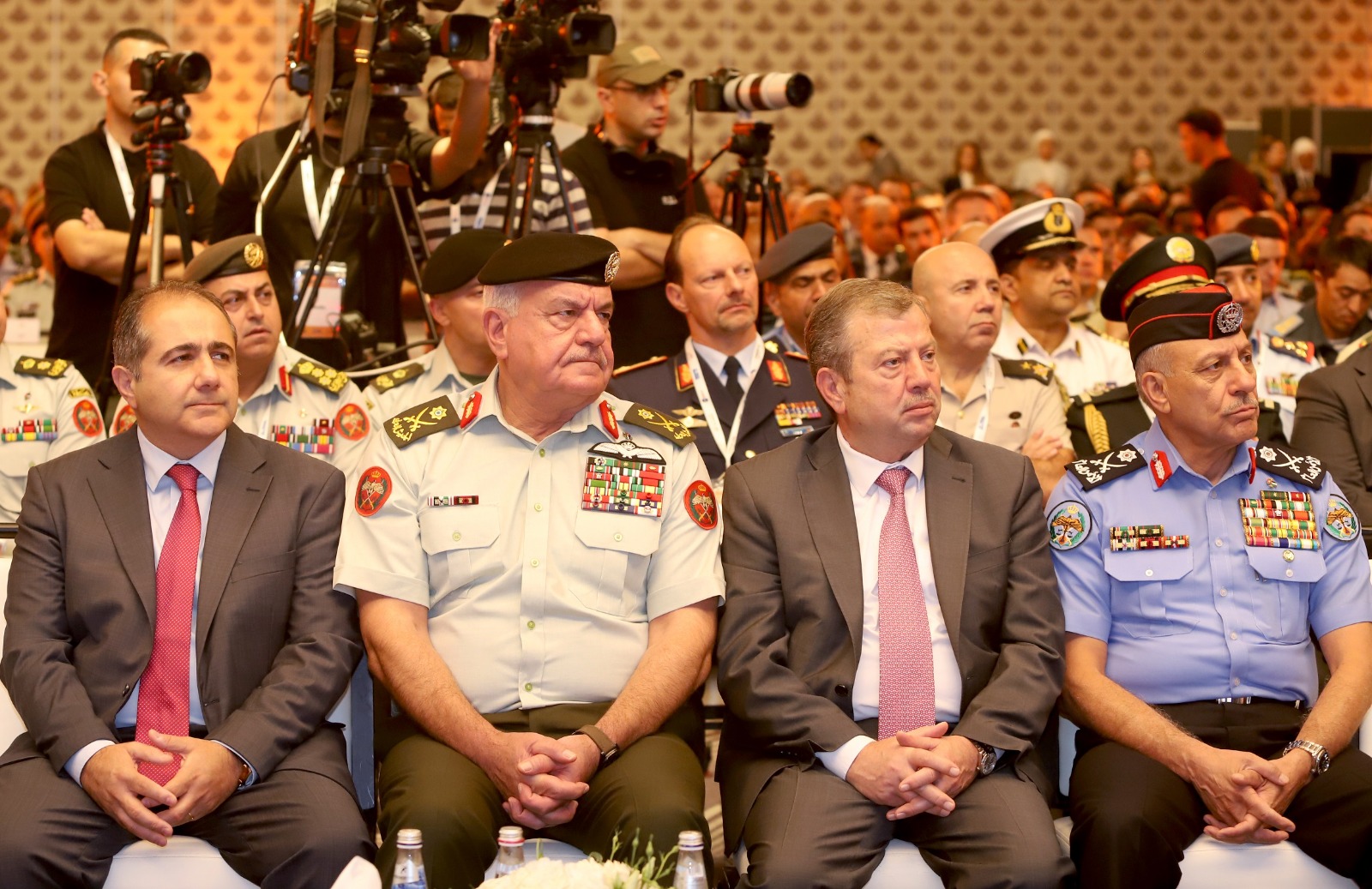 اللواء الركن الحنيطي يرعى افتتاح مؤتمر كشف ومكافحة الطائرات المسيّرة