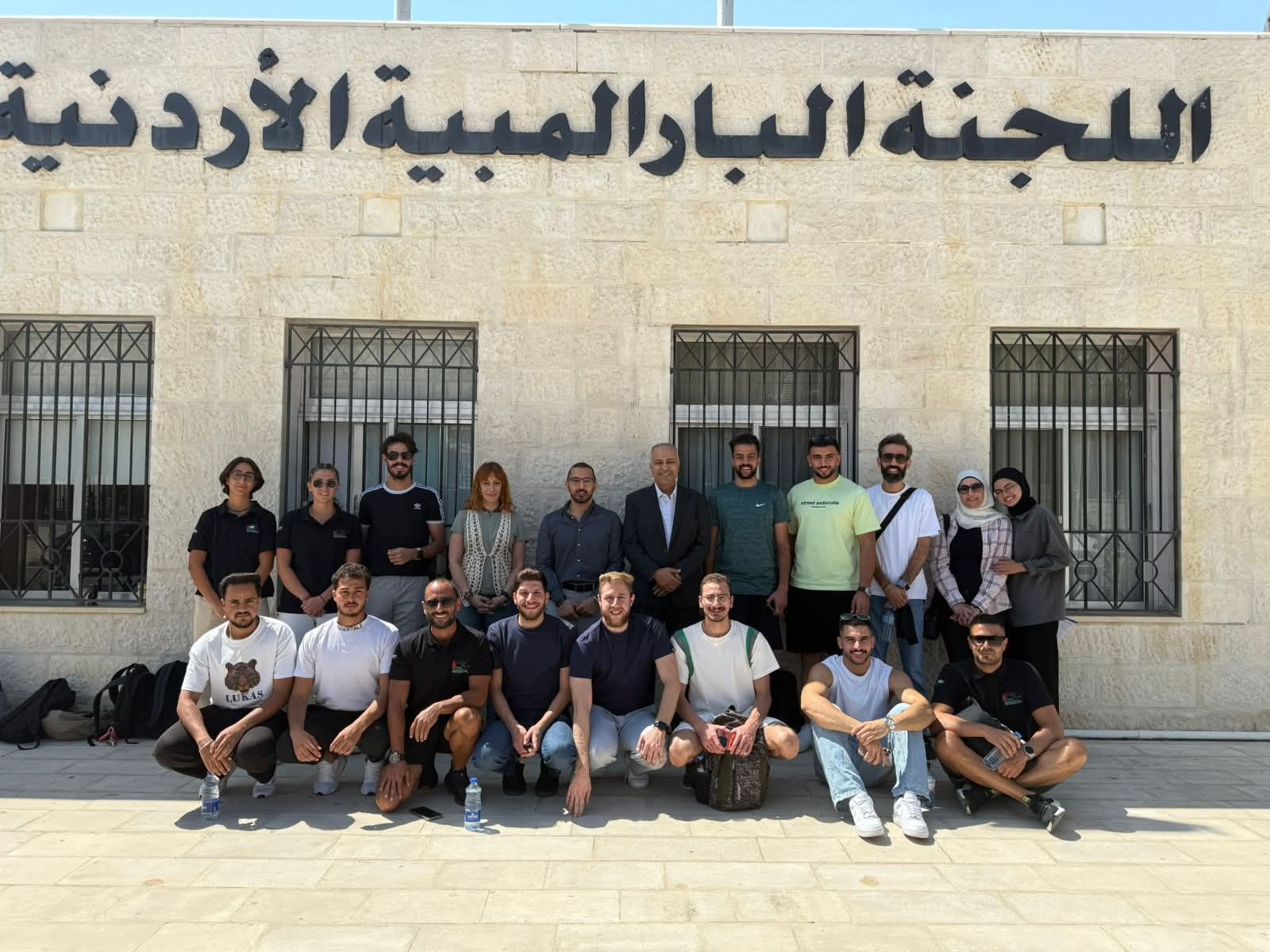 عمان تستضيف أول دورة تدريبية وطنية لمدربي السباحة البارالمبية