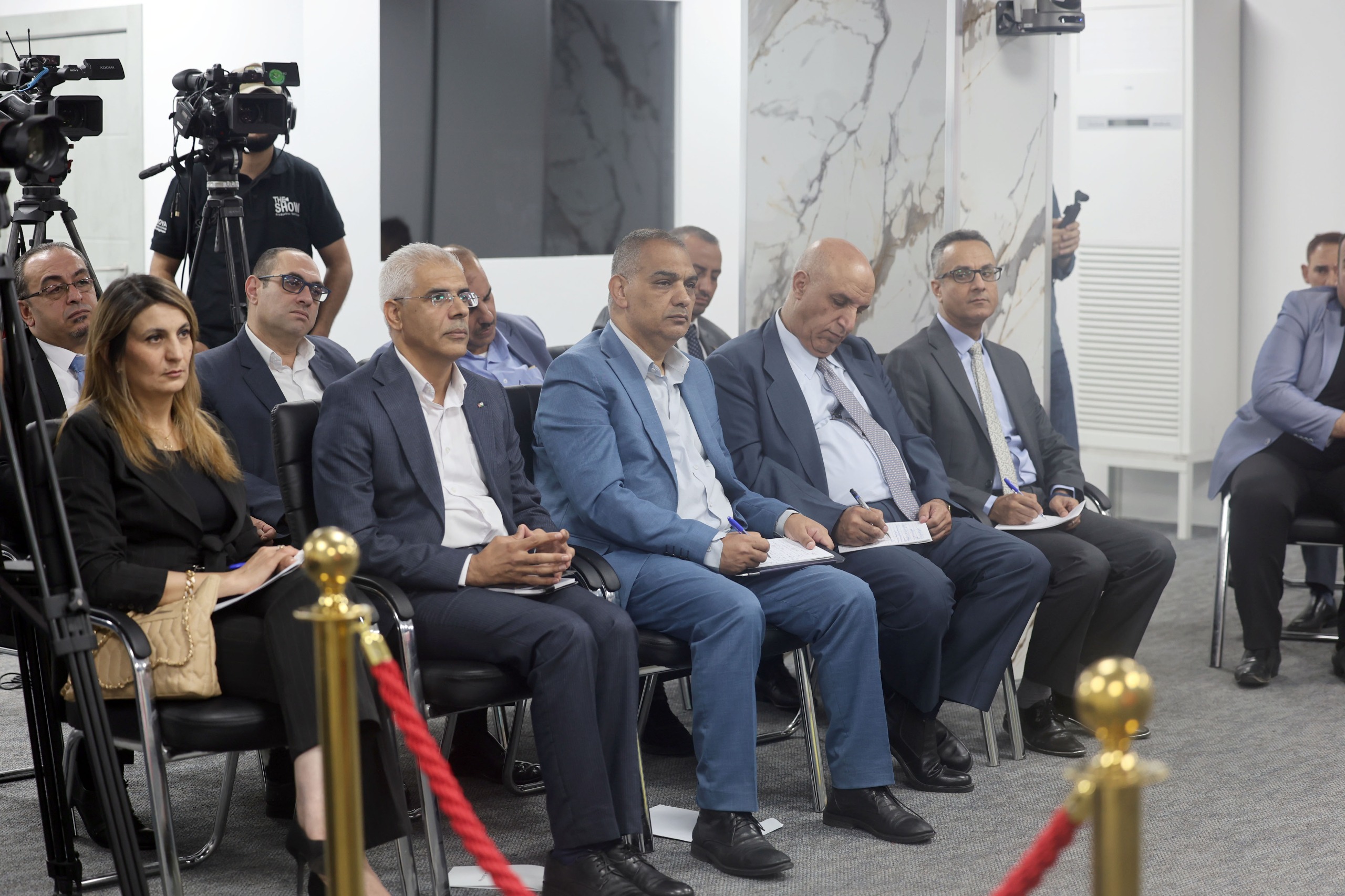 وزير الاتصال الحكومي: الوزارة مستمرة في تطوير منظومة الاتصال والإعلام الحكومي