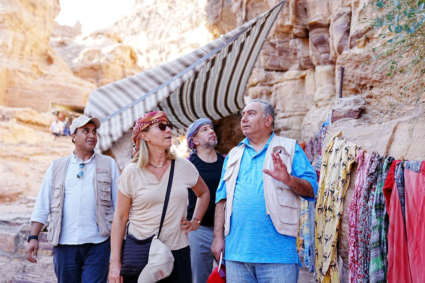 موغيريني تزور مدينة البترا الأثرية