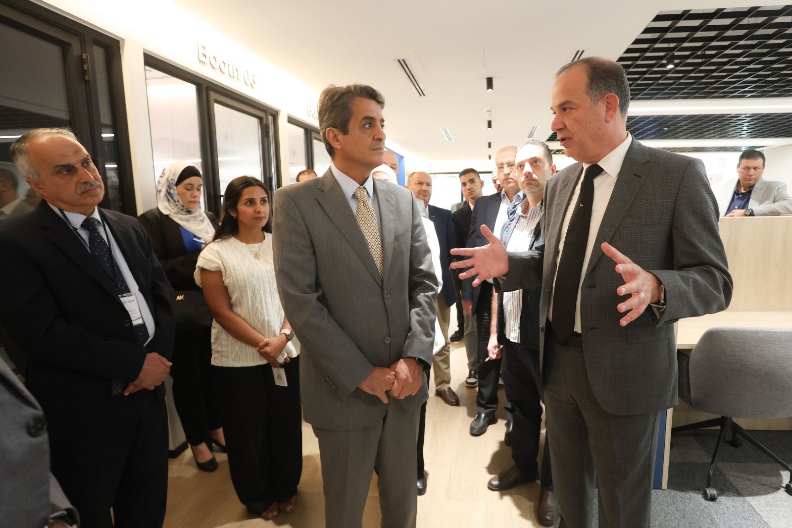 بحث مستجدات خطة دمج وتطوير محطات المستقبل والمراكز الشبابية