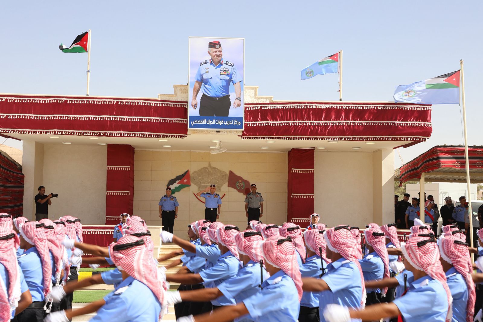 المعايطة يرعى تخريج دفعة جديدة من مستجدي الأمن العام