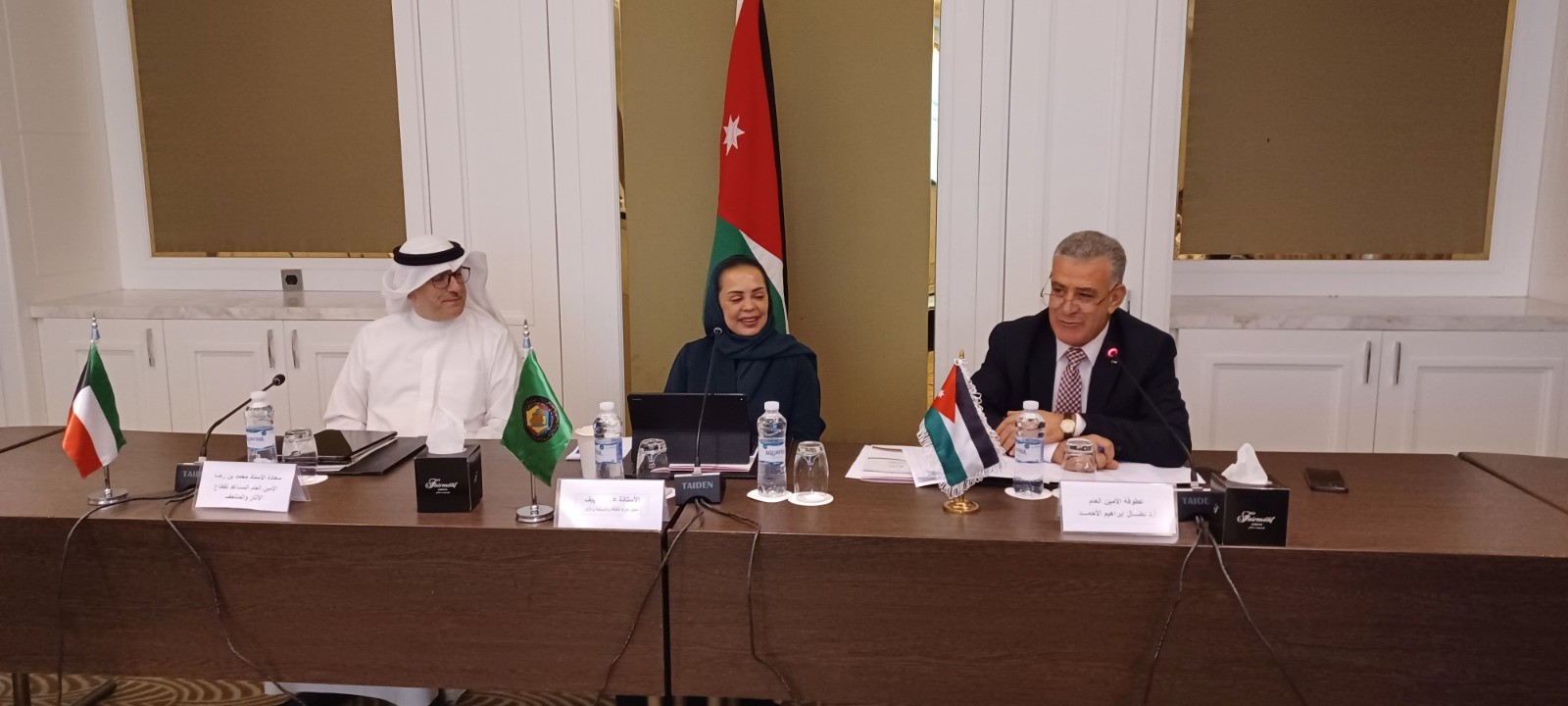 بحث تفعيل التعاون المشترك بين وزارة الثقافة وفريق عمل التعاون الثقافي لمجلس التعاون بدول الخليج العربية