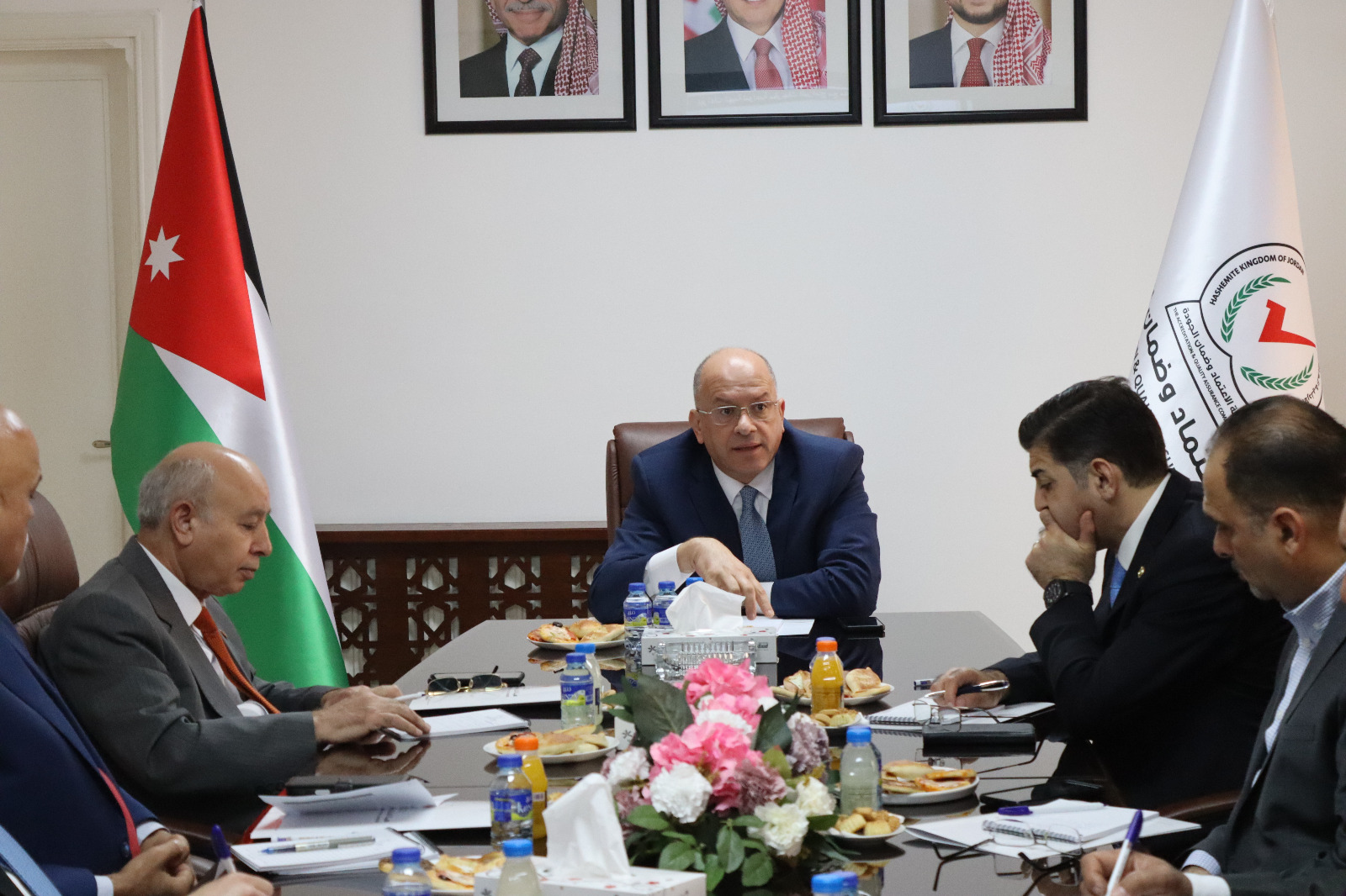 لقاء يبحث مواءمة مخرجات الجامعات الحكومية مع سوق العمل والتحول الرقمي