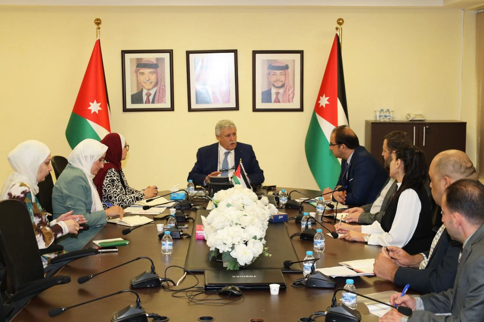 وزير النقل يبحث نتائج تقييم وحدة الرقابة الداخلية في الوزارة وخطة تحسين الأداء