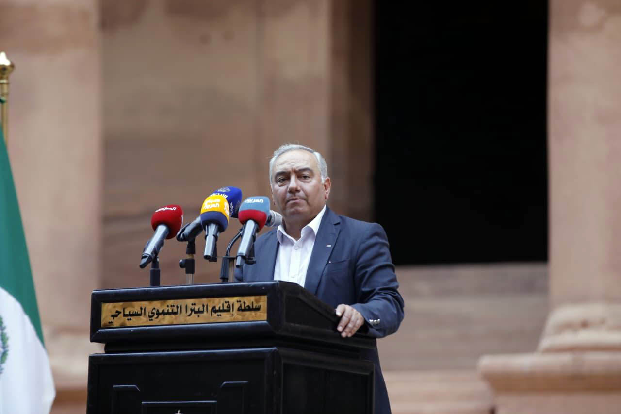 البترا تحتضن قمة عجائب الدنيا السبع الجديدة وتوقع اتفاقيات تعاون دولية 