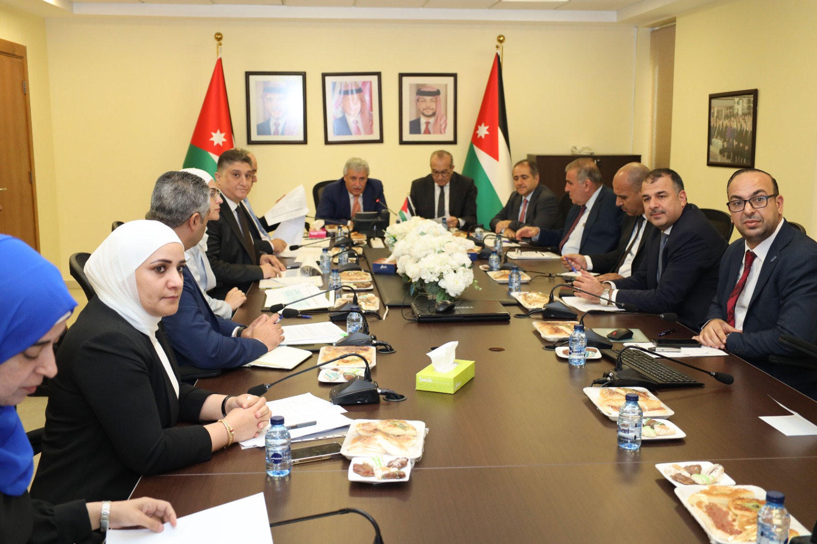 توجيهية مشروع حافلات التردد السريع تطلع على سير العمل والتشغيل