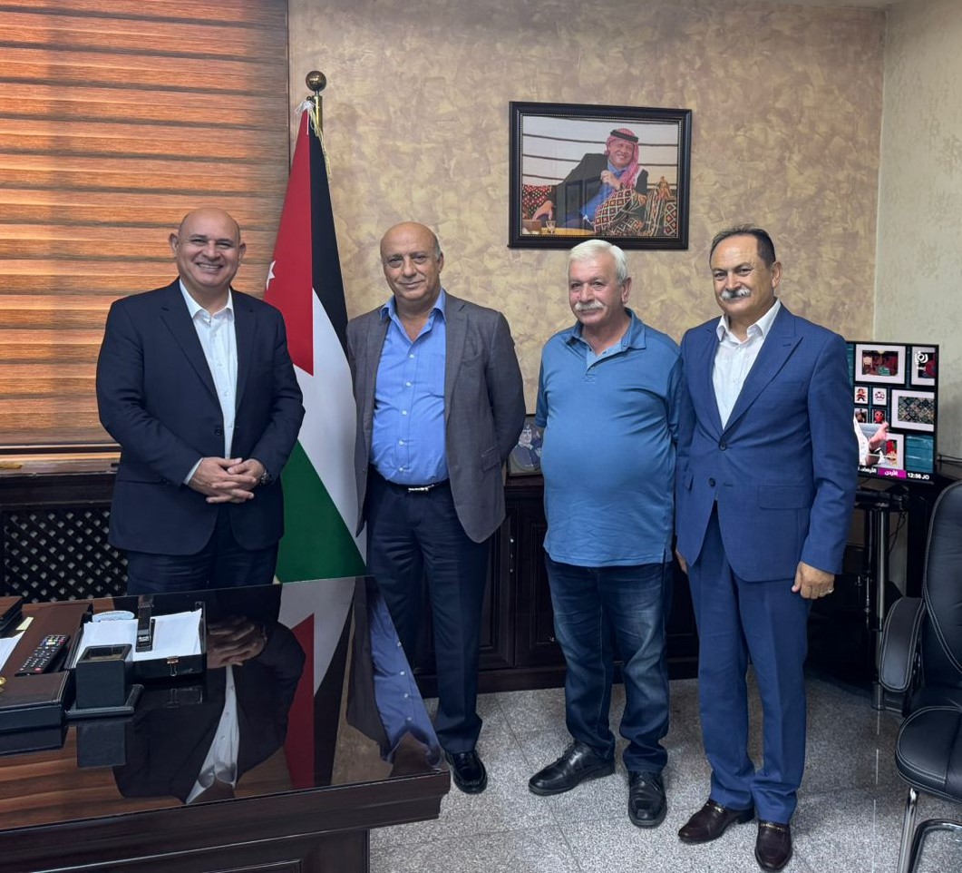 محافظ جرش ونقيب اصحاب المعاصر يبحثان الجاهزية لموسم الزيتون