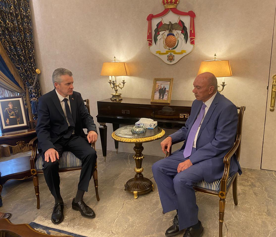 رئيس مجلس الأعيان يلتقي سفيري كازاخستان وهنغاريا لدى المملكة