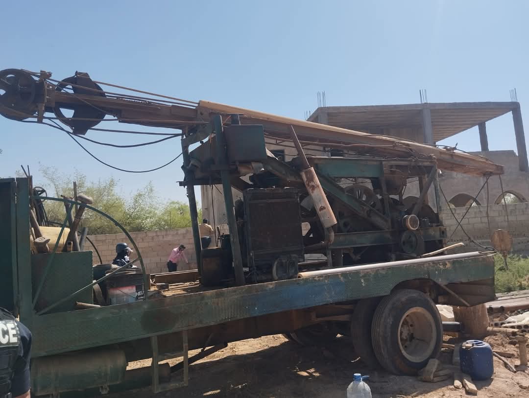 ضبط حفارة مخالفة في الشونة الجنوبية وحجزها