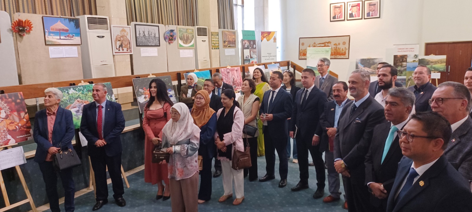 افتتاح معرض اكتشف سريلانكا في المركز الثقافي الملكي 