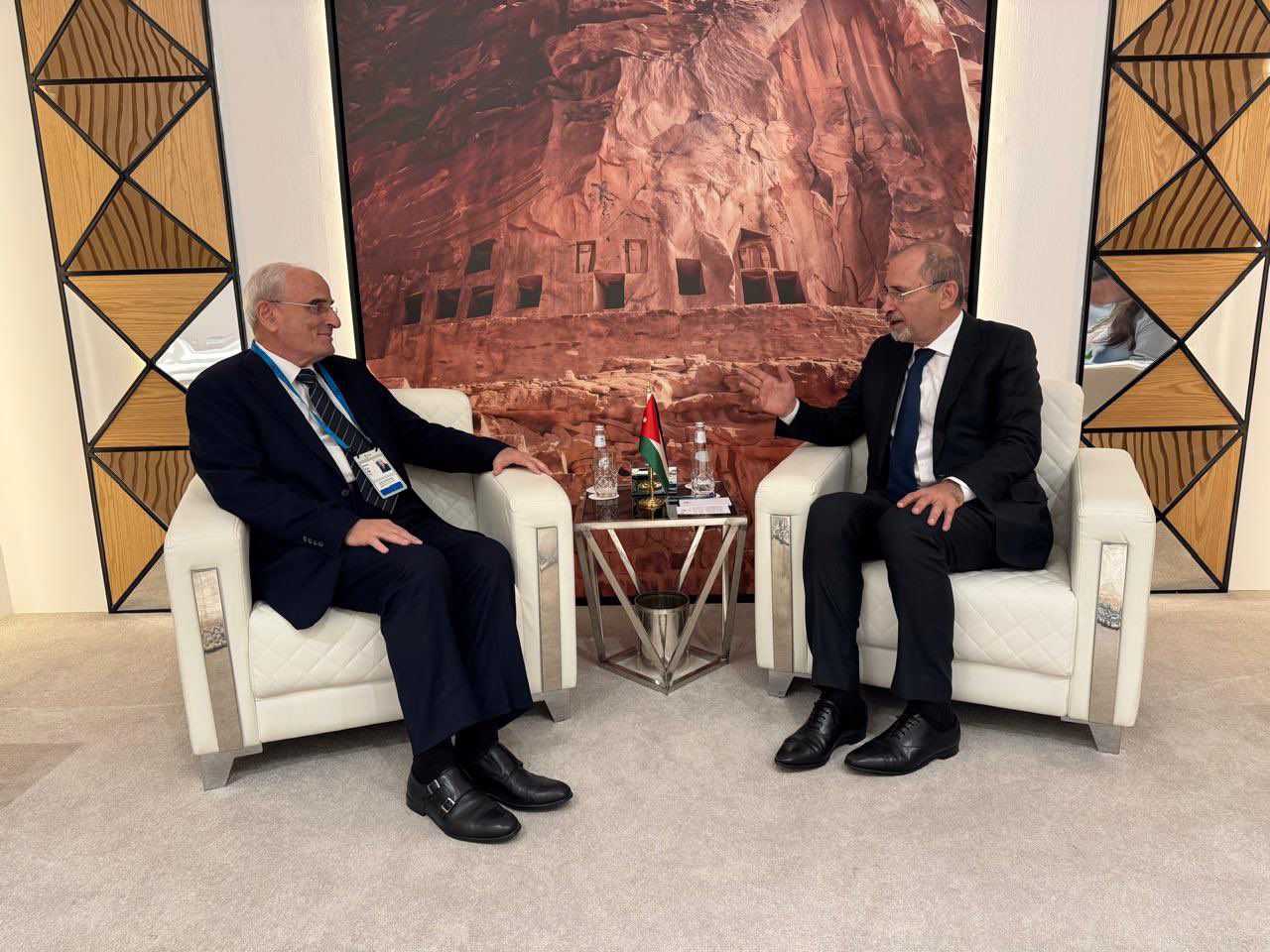 وزير الخارجية يشارك باجتماع قادة ميونخ حول الشرق الأوسط 