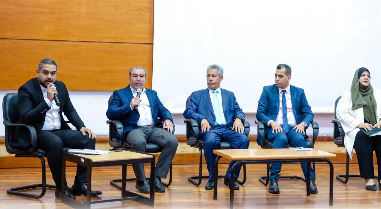 العقبة الخاصة تنظم ورشة لمساعدة الطلبة على رسم مساراتهم الأكاديمية والمهنية