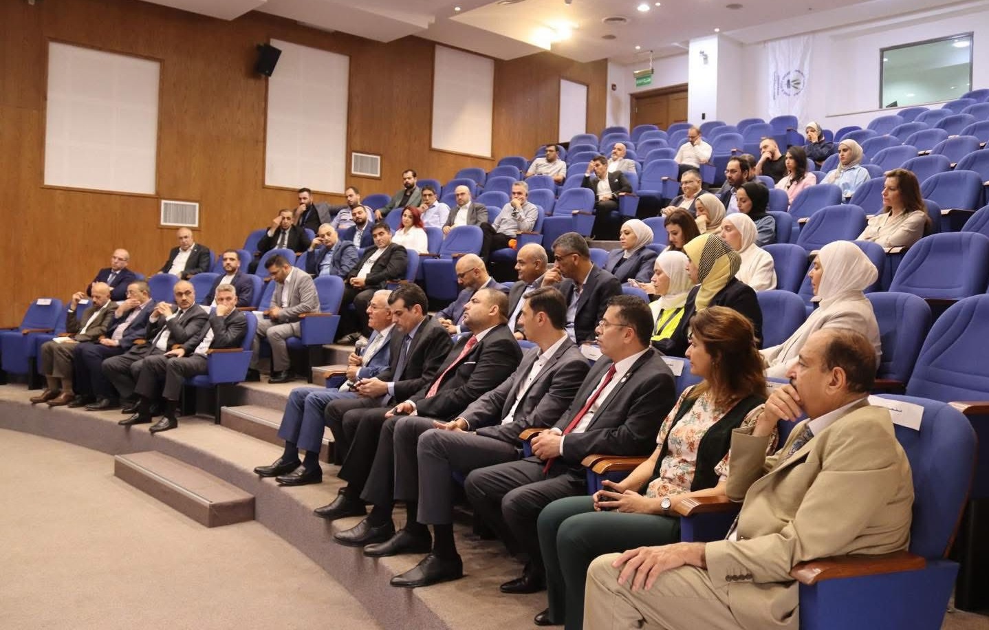 الغذاء والدواء تنظم لقاء تشاوريا مع ممثلي قطاع الأجهزة الطبية ومستلزماتها