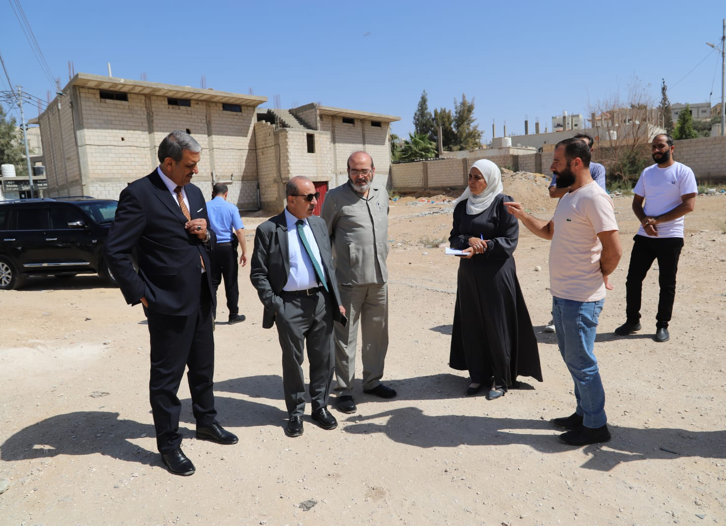 وزير الإدارة المحلية يتفقد بلديتي الحلابات والظليل