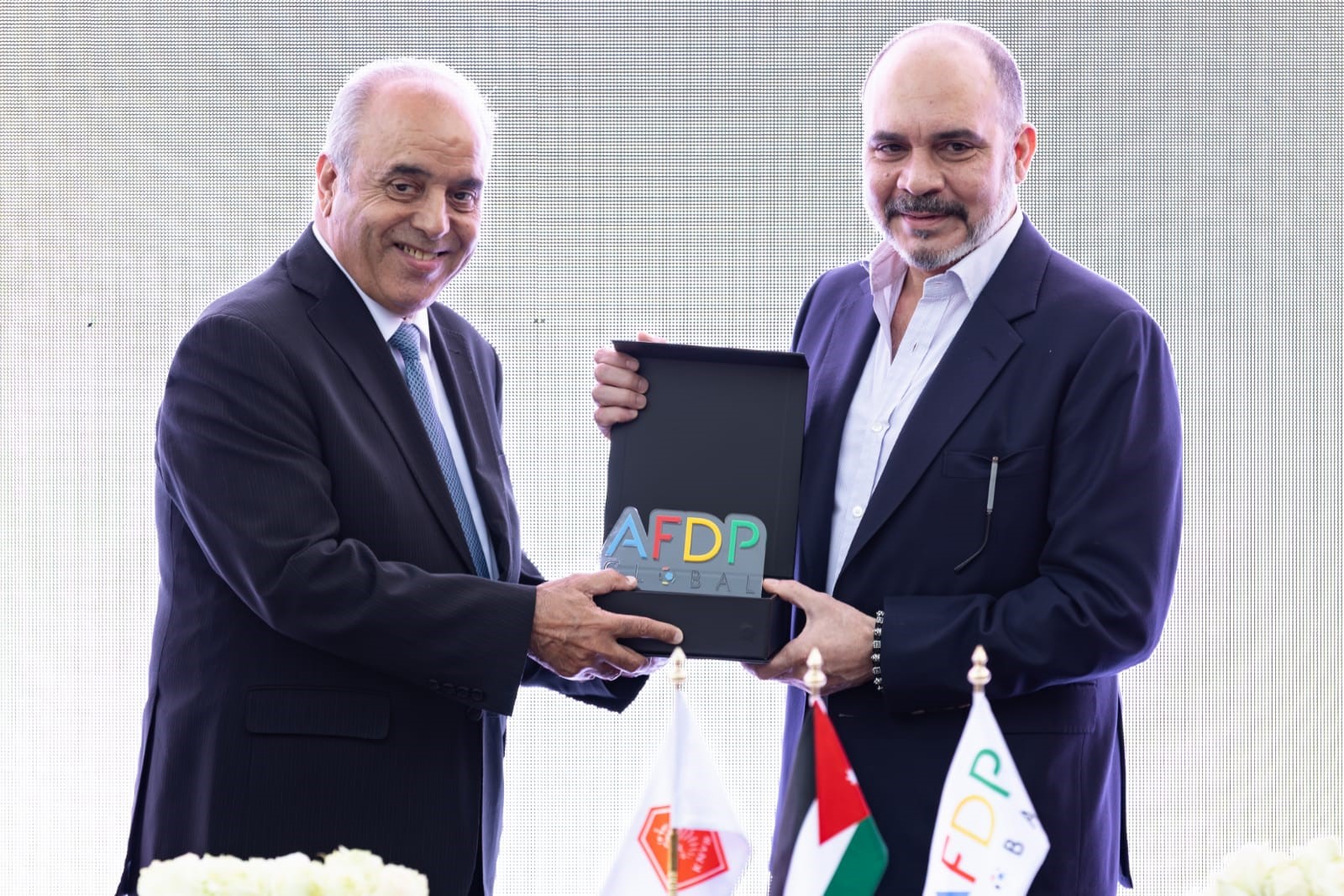 شراكة استراتيجية بين هيئة برنامج تطوير كرة القدم العالمي والاتحاد الهولندي