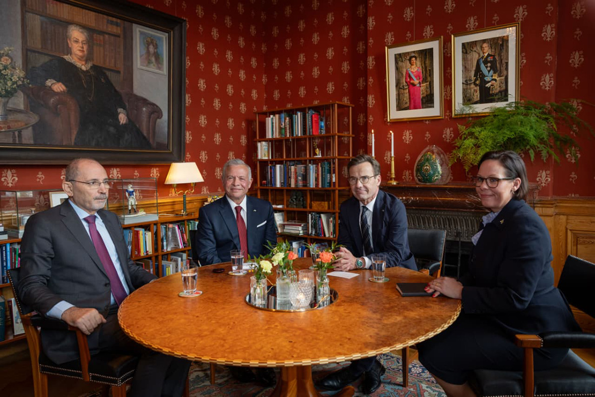 الملك يبحث مع رئيس وزراء السويد سبل توسيع التعاون وأبرز مستجدات الإقليم