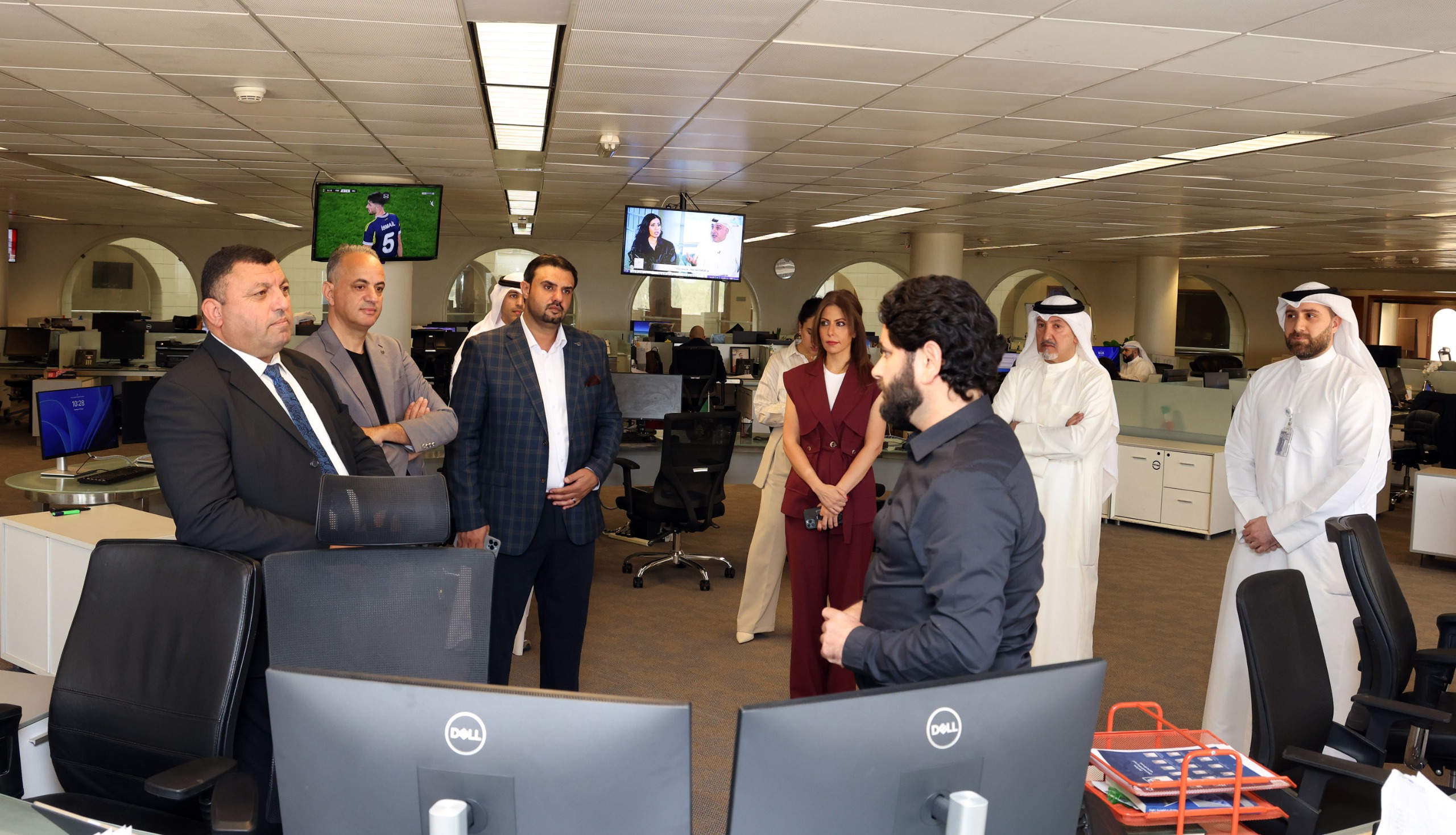 وفد إعلامي أردني من (بترا) يزور وكالة الأنباء الكويتية