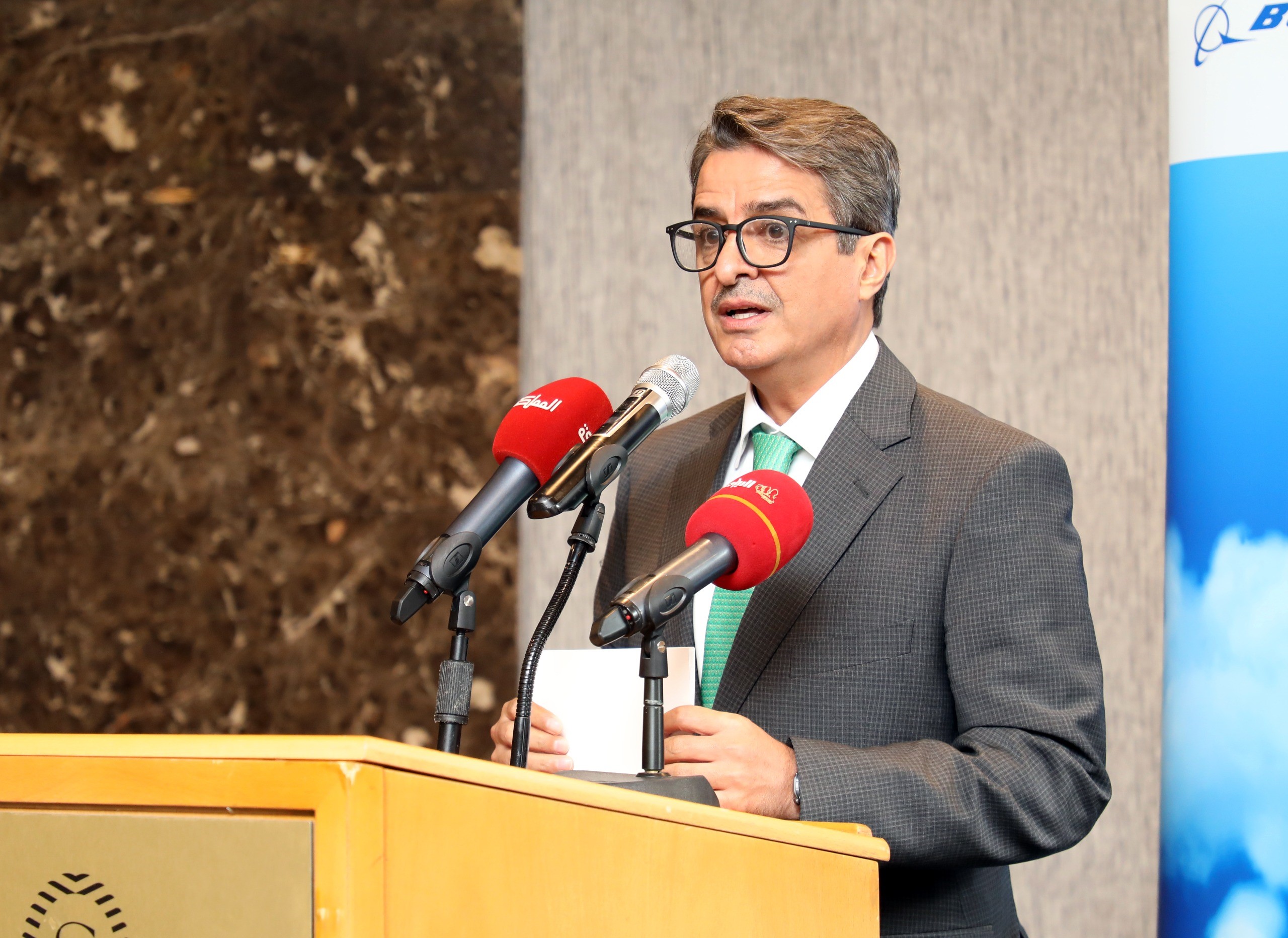 تخريج الدفعة الثالثة من برنامج التأهيل الوظيفي للالتحاق بالقطاع الجوي