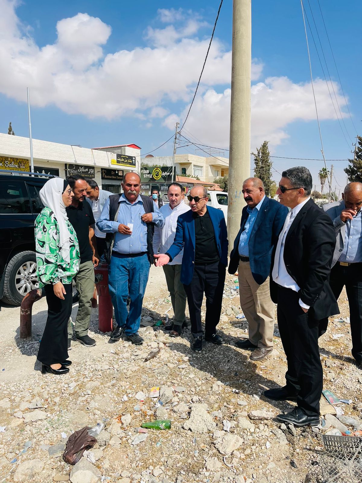 وزير الإدارة المحلية يتفقد عدداً من بلديات محافظة الكرك