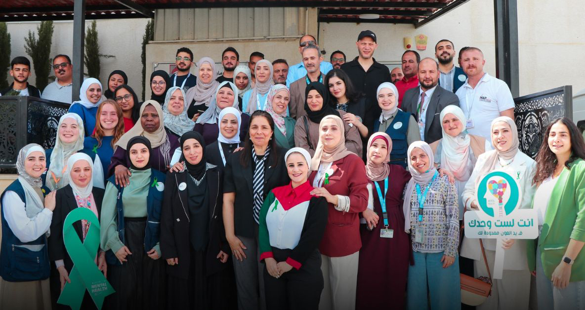 معرض فني للأطفال بمخيم غزة في جرش