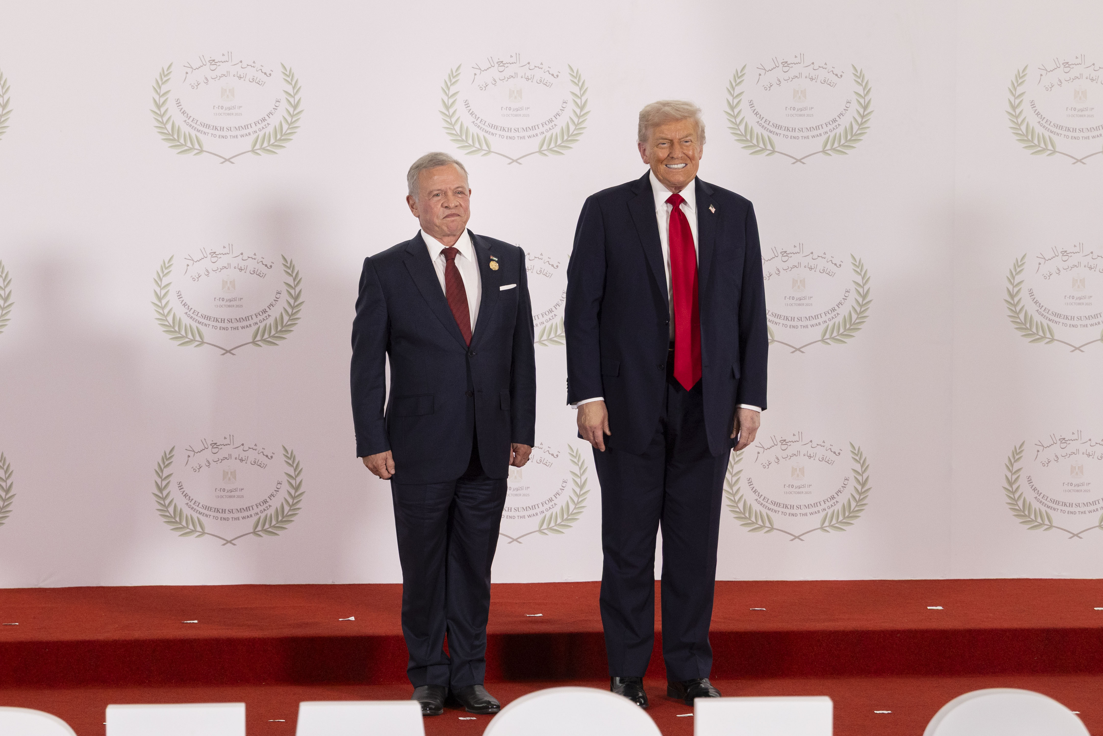 الملك يشارك باجتماع تنسيقي مع قادة دول بشرم الشيخ لبحث الخطوات القادمة ضمن اتفاق إنهاء الحرب في غزة