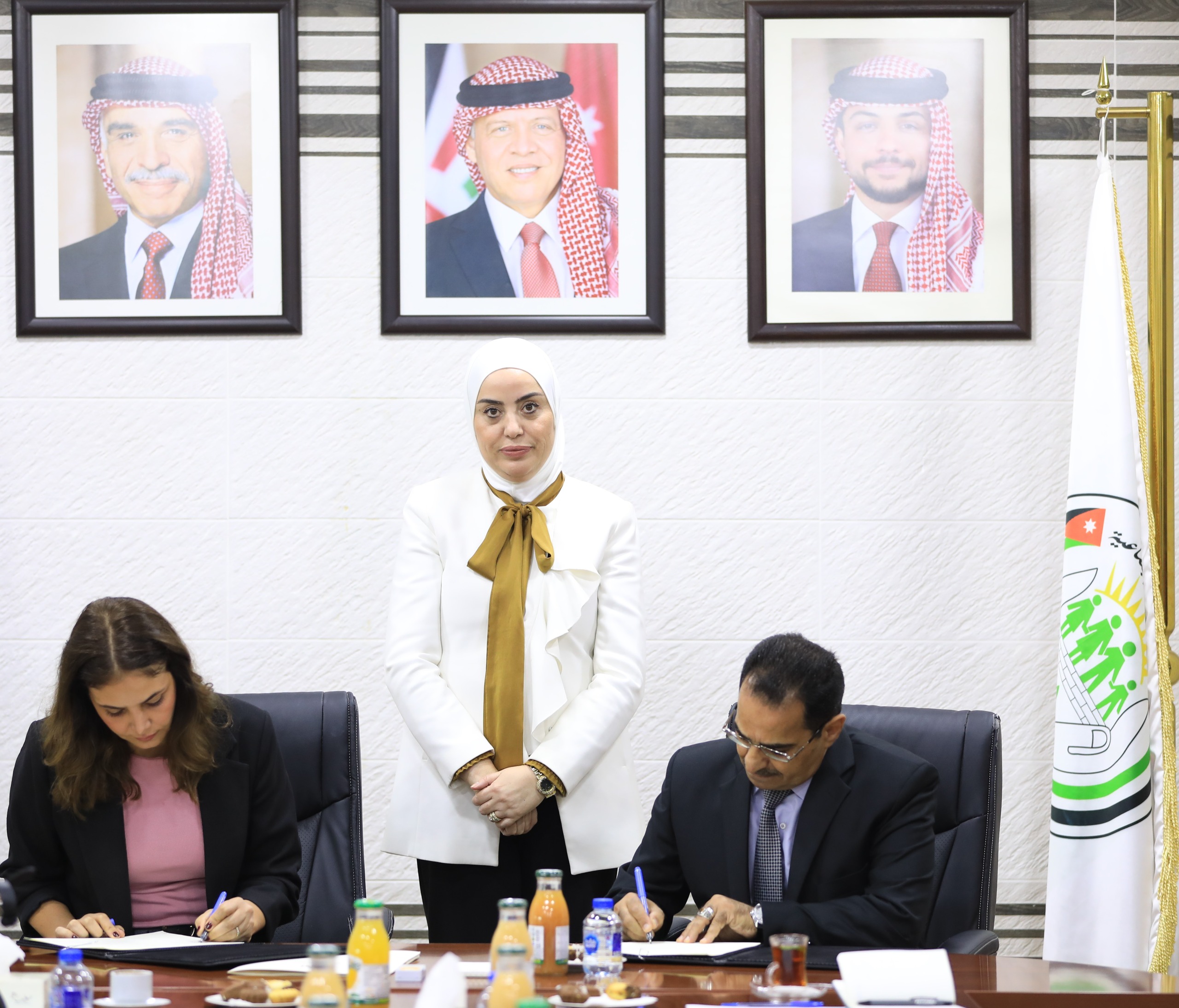 اتفاقية تعاون بين وزارة التنمية الاجتماعية ومنصة أبواب التعليمية