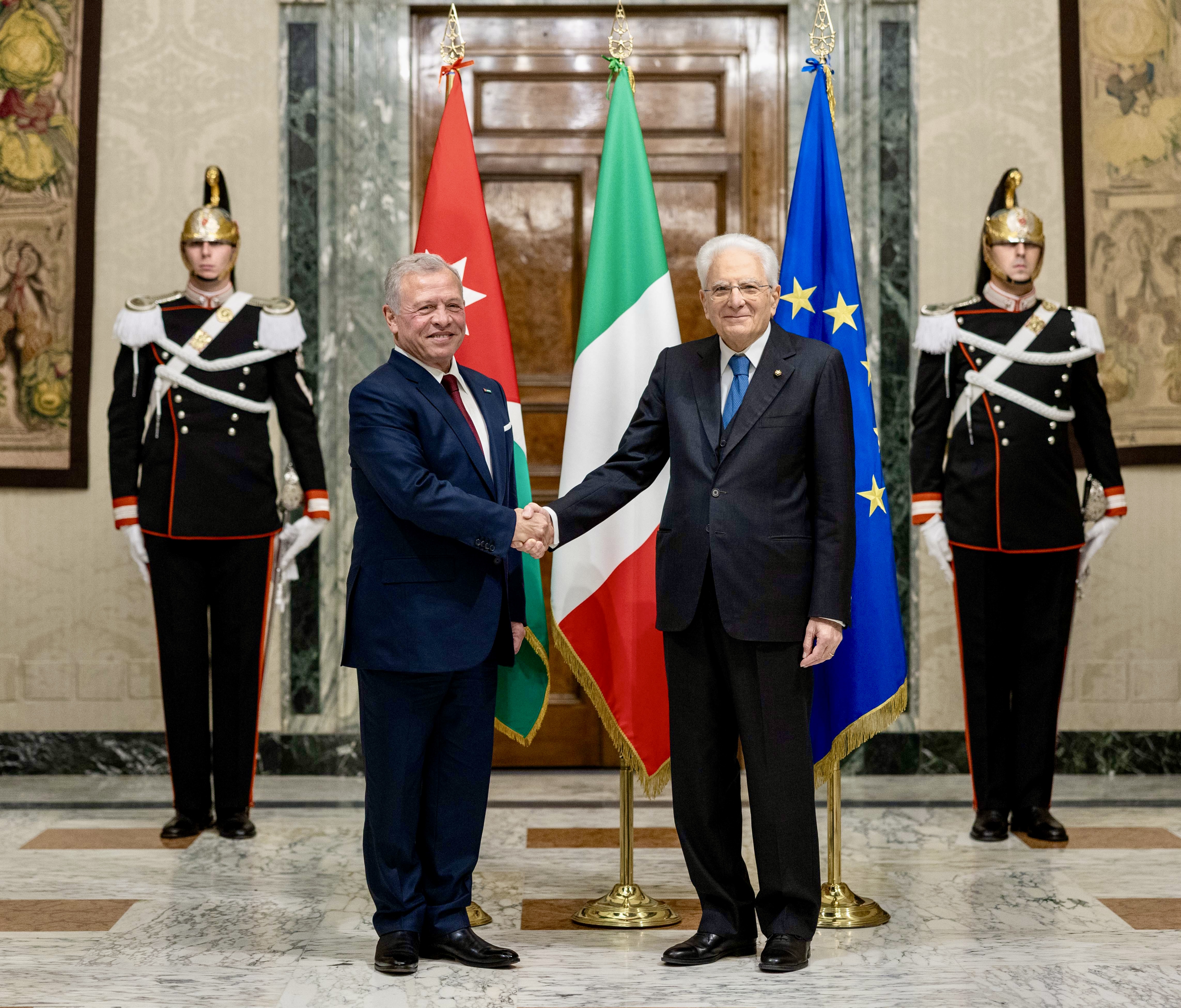 الملك والرئيس الإيطالي يعقدان لقاء في روما