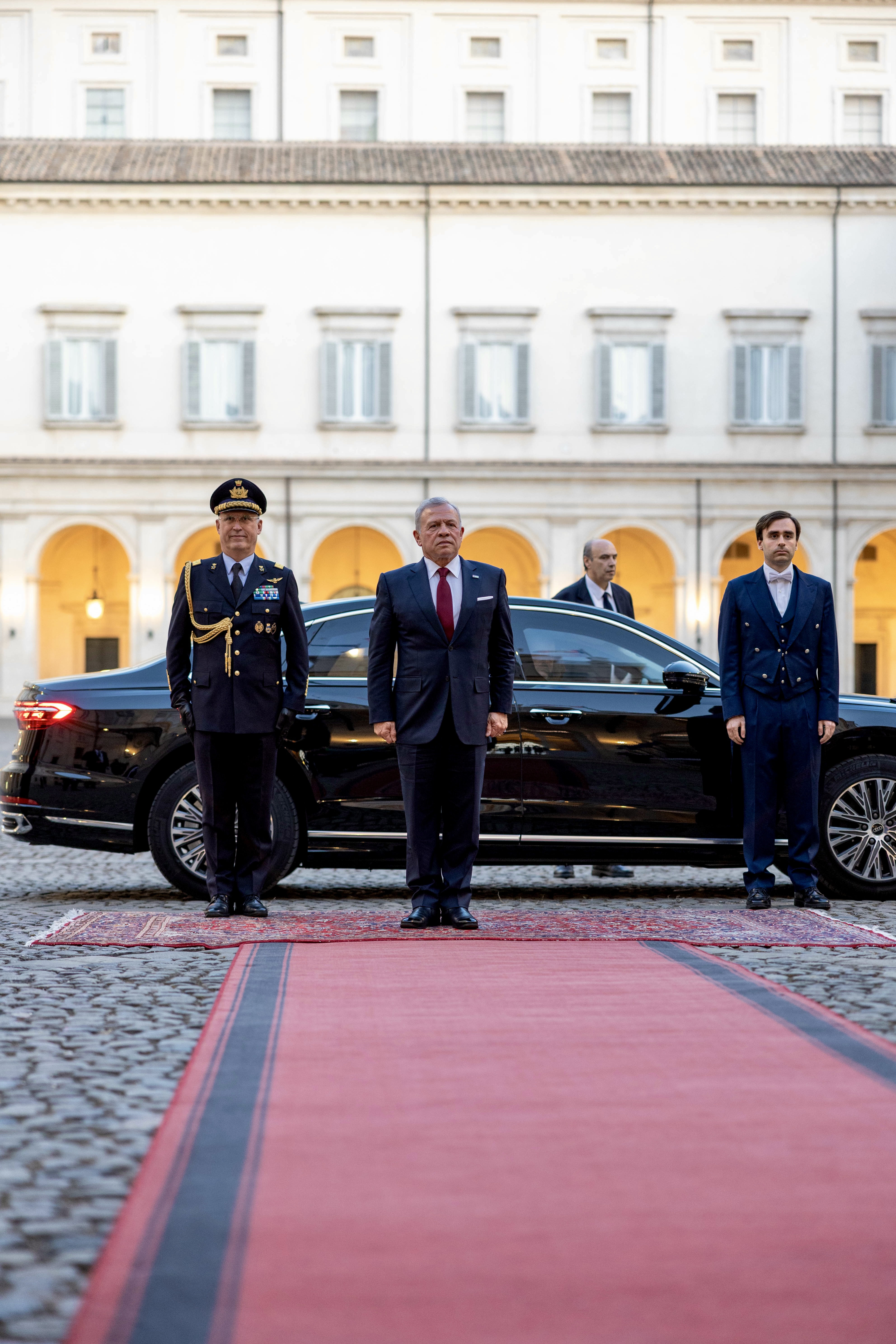 الملك والرئيس الإيطالي يعقدان لقاء في روما