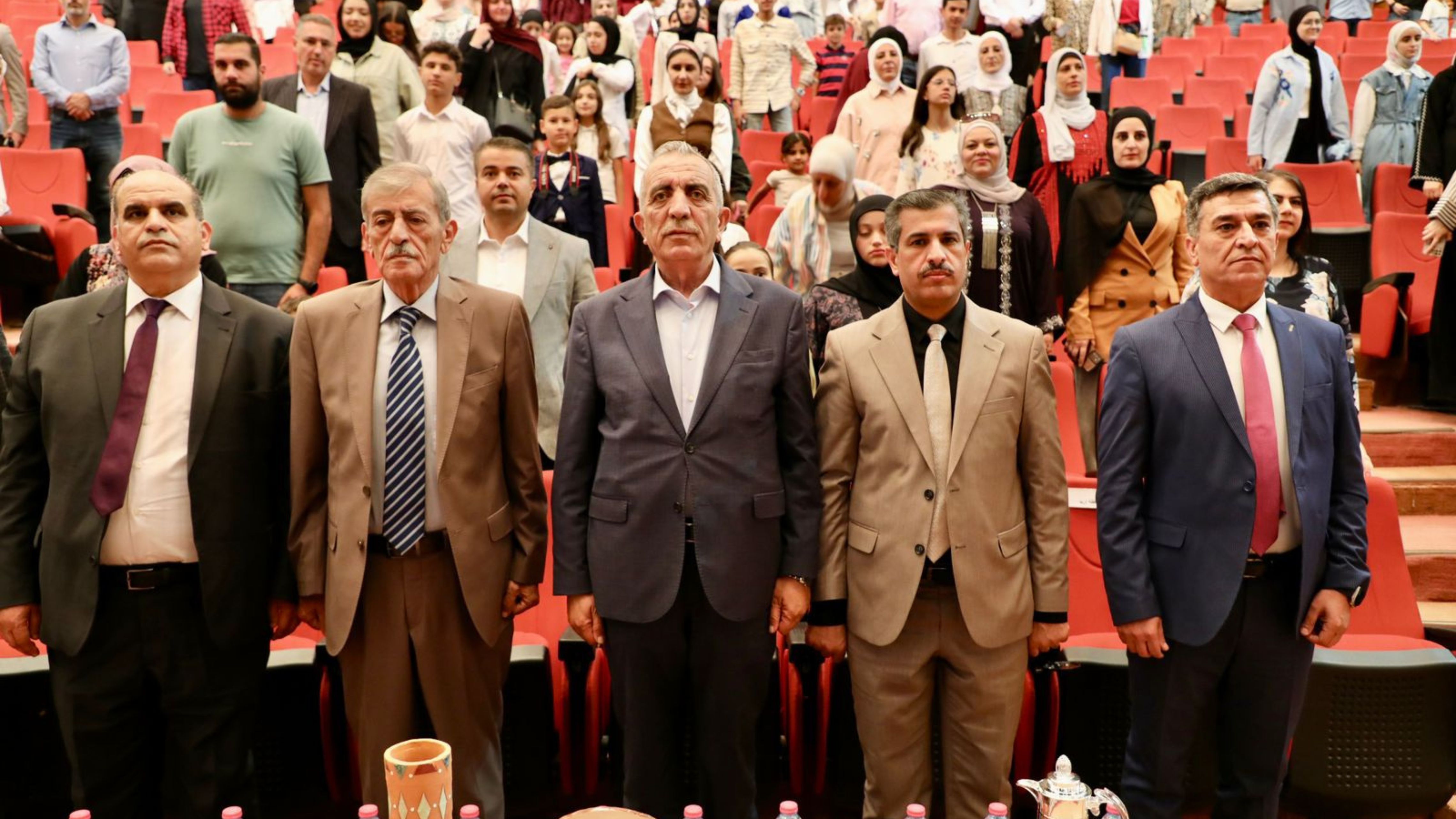 وزير الثقافة يرعى حفل تخريج الفوج الثالث من طلبة مركز تدريب الفنون في إربد