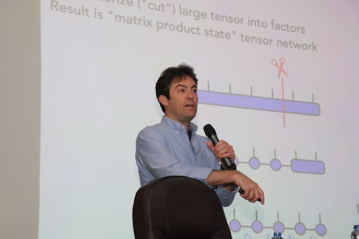 اختتام فعاليات مدرسة البترا الدولية في الفيزياء بجامعة اليرموك