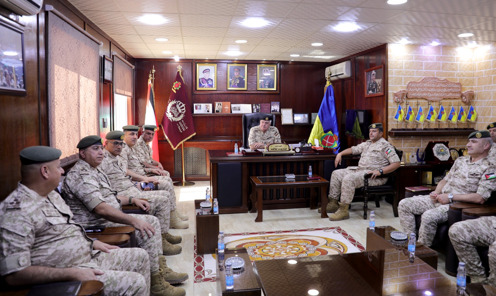 الحنيطي يزور عدد من تشكيلات القوات المسلحة ويشيد بكفاءتها