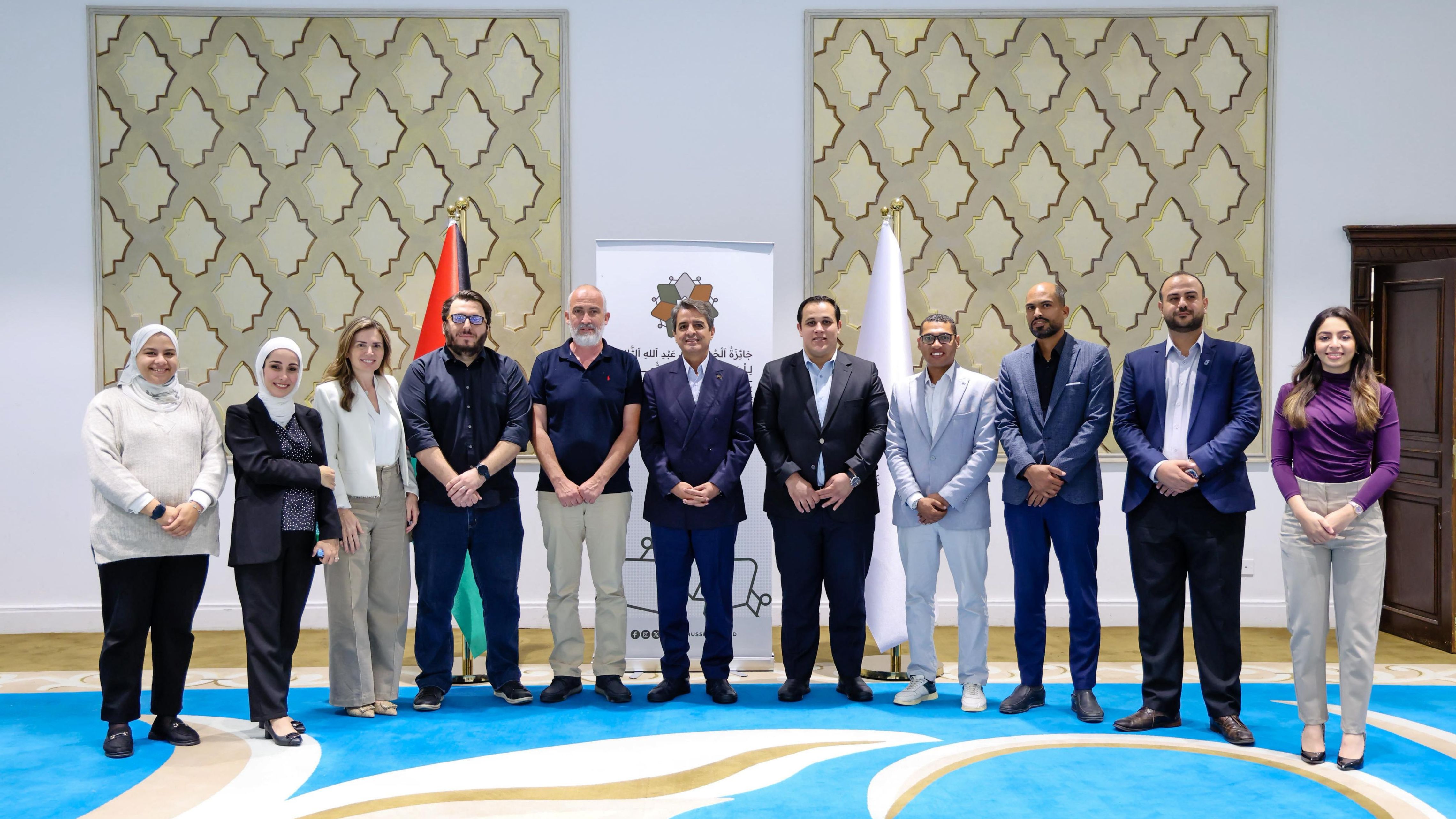 وزير الشباب يلتقي الفائزين بجائزة الحسين بن عبدالله الثاني للعمل التطوعي