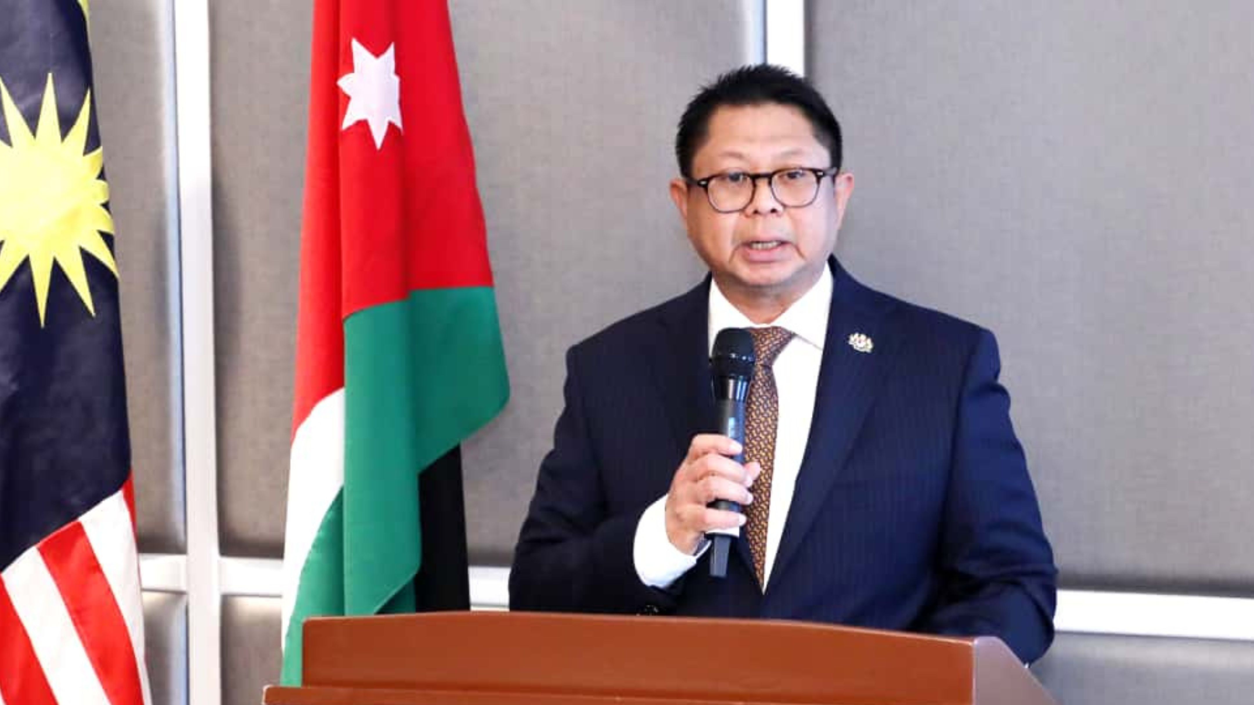 السفير الماليزي يؤكد عمق التعاون في مجالات التنمية البشرية والتبادل المعرفي مع الأردن